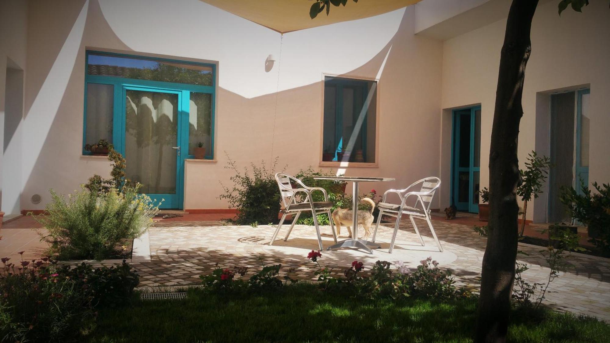 B&B-Le Rondini Монсеррато Экстерьер фото